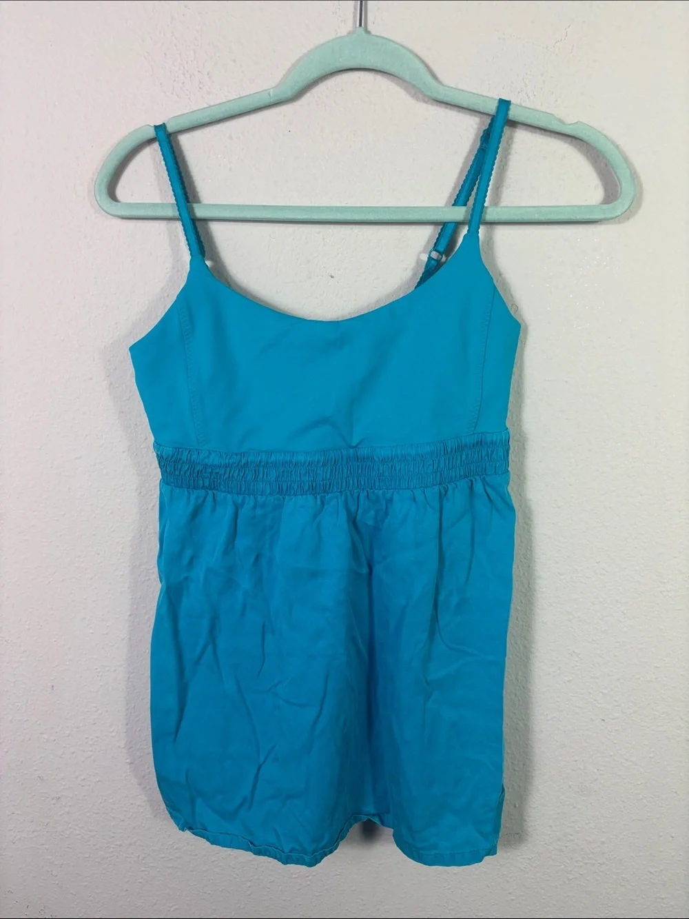 Lululemon Turquoise Sleeveless Top size 6